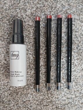 🩶Avon Glimmersticks Brow Liner BONUS Brush Wash